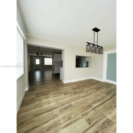 $3,950 | 5032 Southwest 94th Avenue, Cooper City, FL 33328