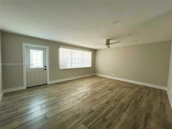 $3,950 | 5032 Southwest 94th Avenue, Cooper City, FL 33328