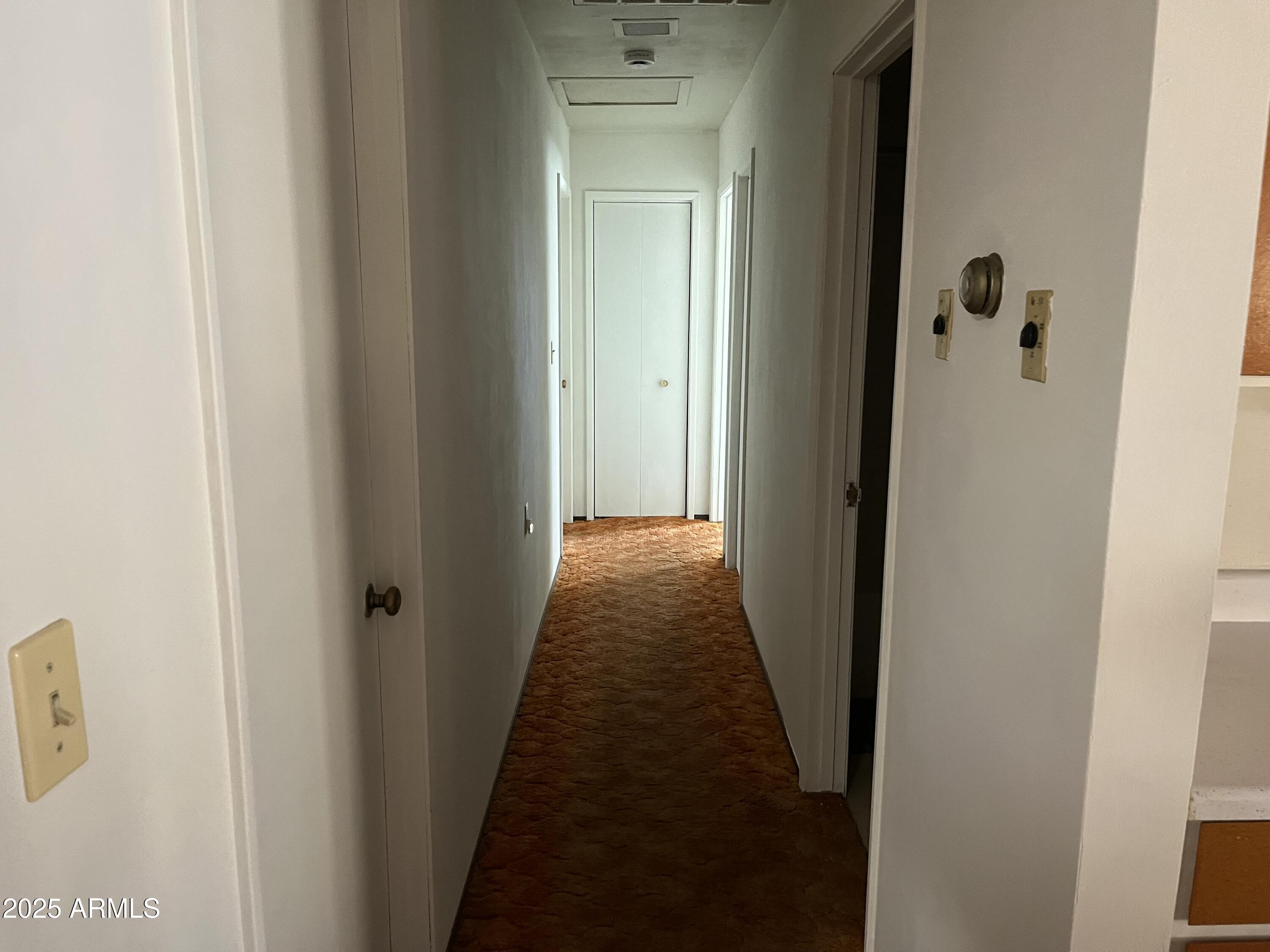 451 West 5th Street Ajo, AZ 85321 - Photo 15 of 38 461 W 5th Hallway