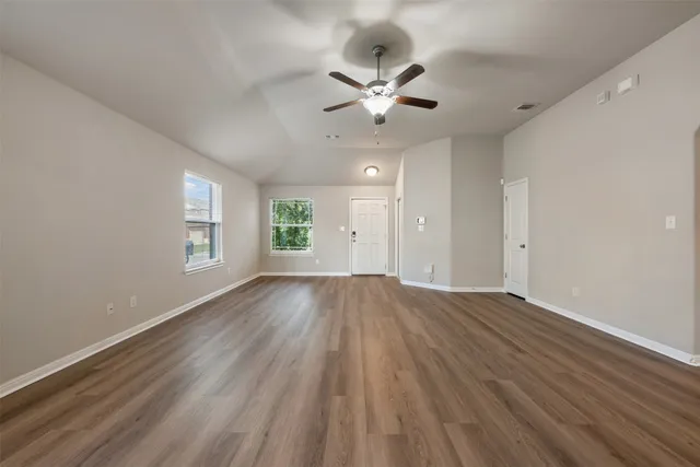 $1,800 | 5641 Sacco Street, Round Rock, TX 78665