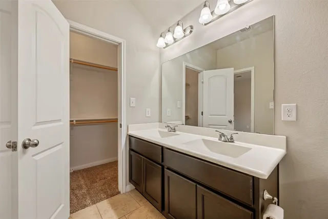 $1,800 | 5641 Sacco Street, Round Rock, TX 78665