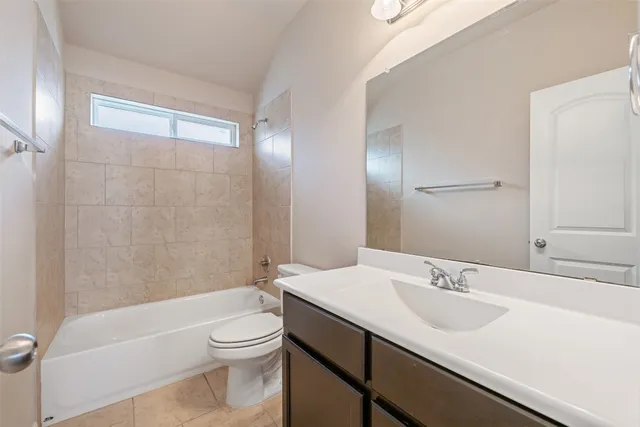 $1,800 | 5641 Sacco Street, Round Rock, TX 78665