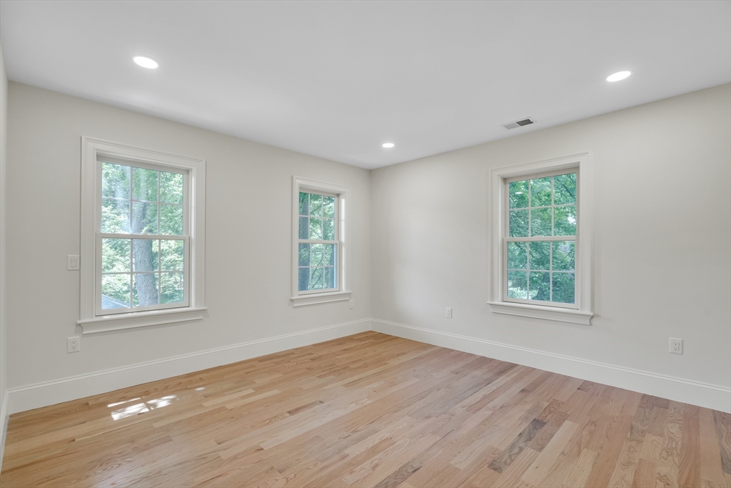 6 Manning Street Lexington, MA 02421 - Photo 7 of 40
