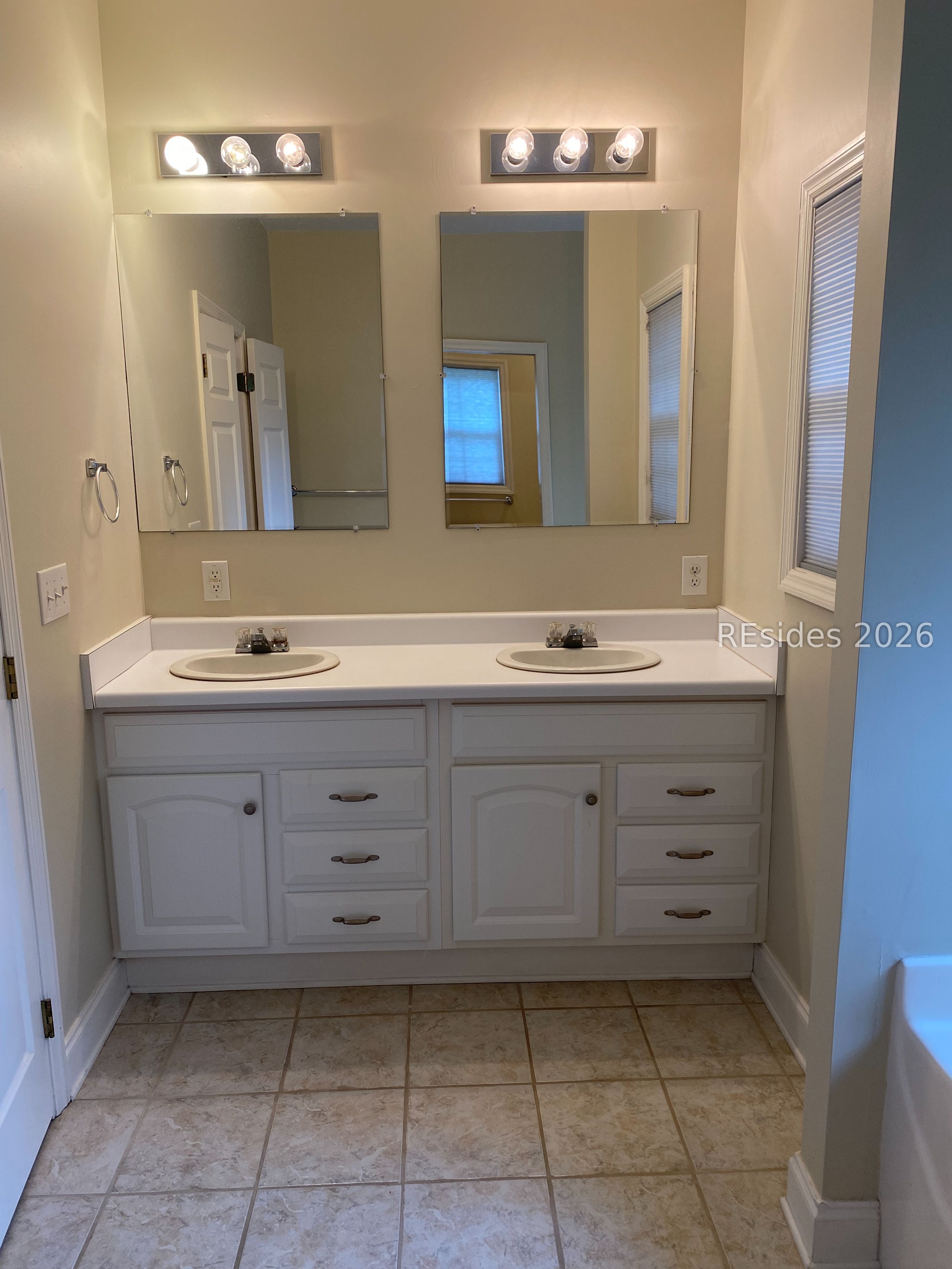 10 Sheppard Road Beaufort, SC 29907 - Photo 7 of 10 Master Bath vanity