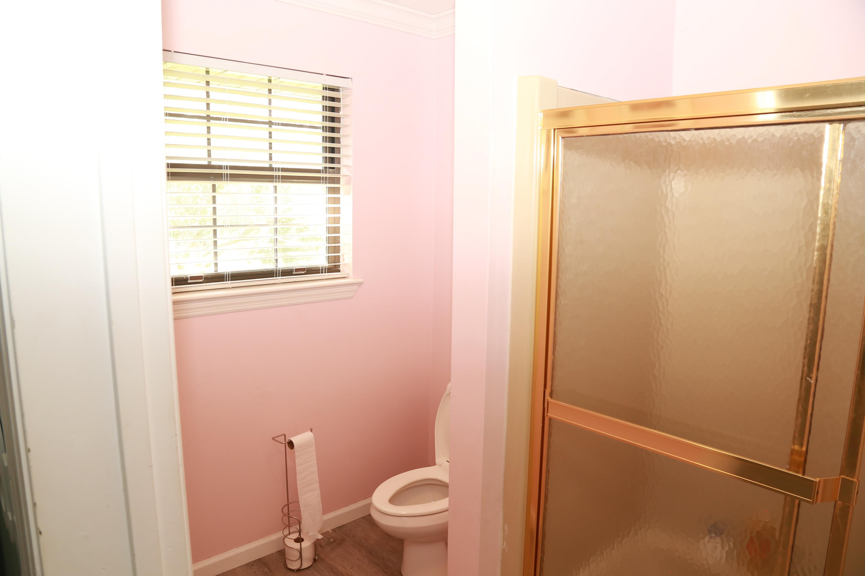 2001 Jenkins Road Chattanooga, TN 37421 - Photo 25 of 28 Bathroom 2