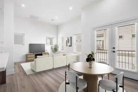 $2,800 | 112 Tolima Dove Street, Houston, TX 77022