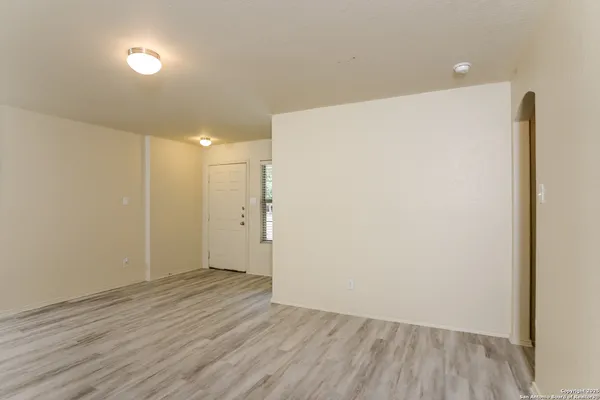 $1,990 | 2915 Aspen Meadow, San Antonio, TX 78238