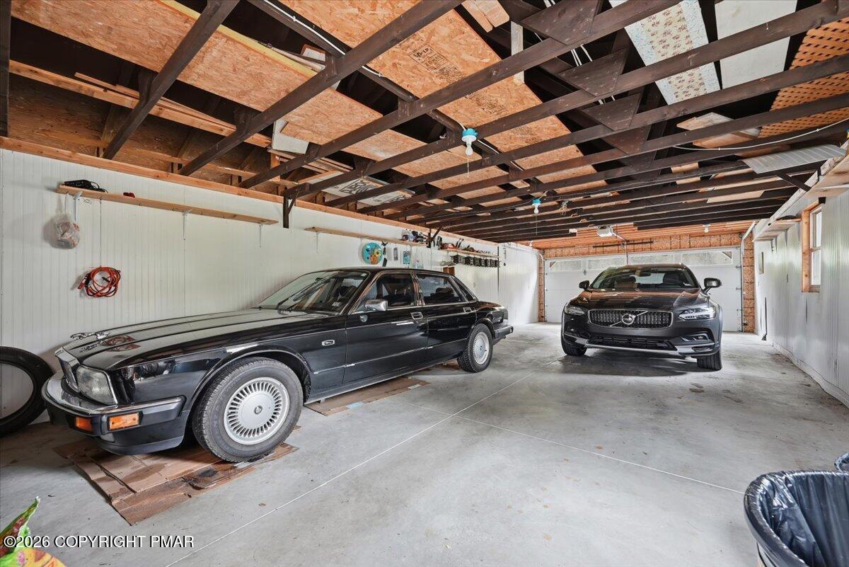 111 Spinnler Point Road Tafton, PA 18464 - Photo 108 of 148 109-099_DSC_4000