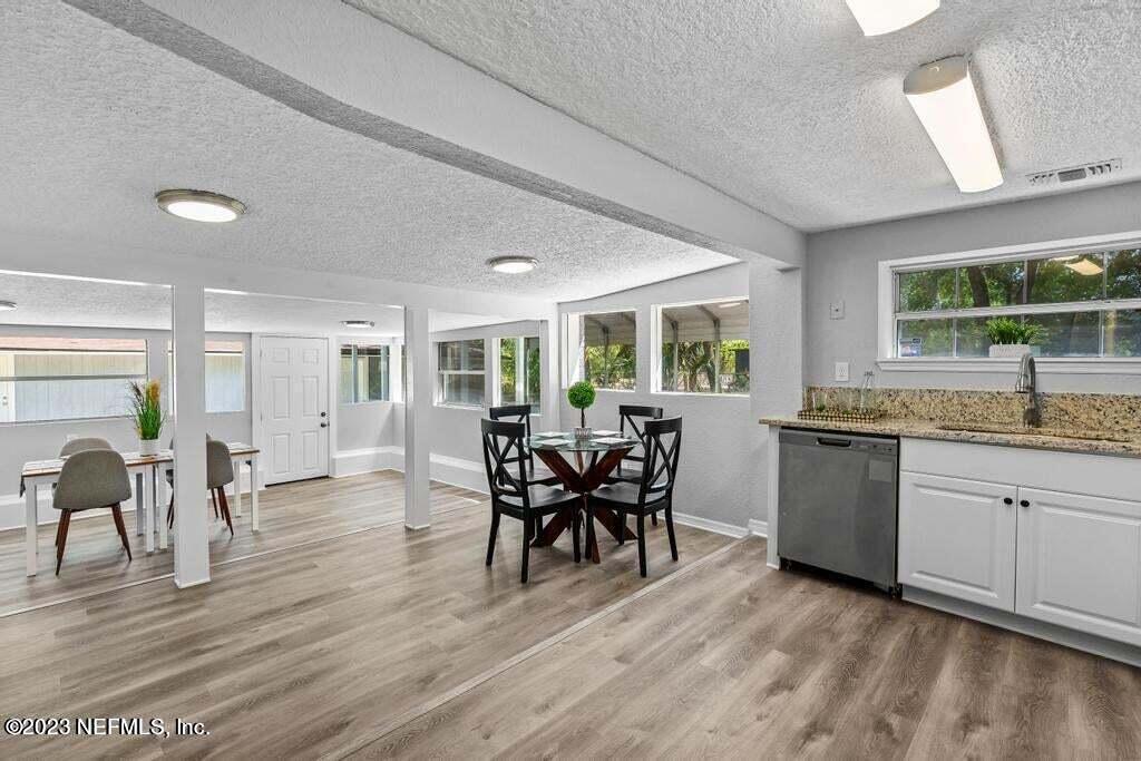 9977 Sibbald Road Jacksonville, FL 32208 - Photo 11 of 25 20230413133425757897000000-o