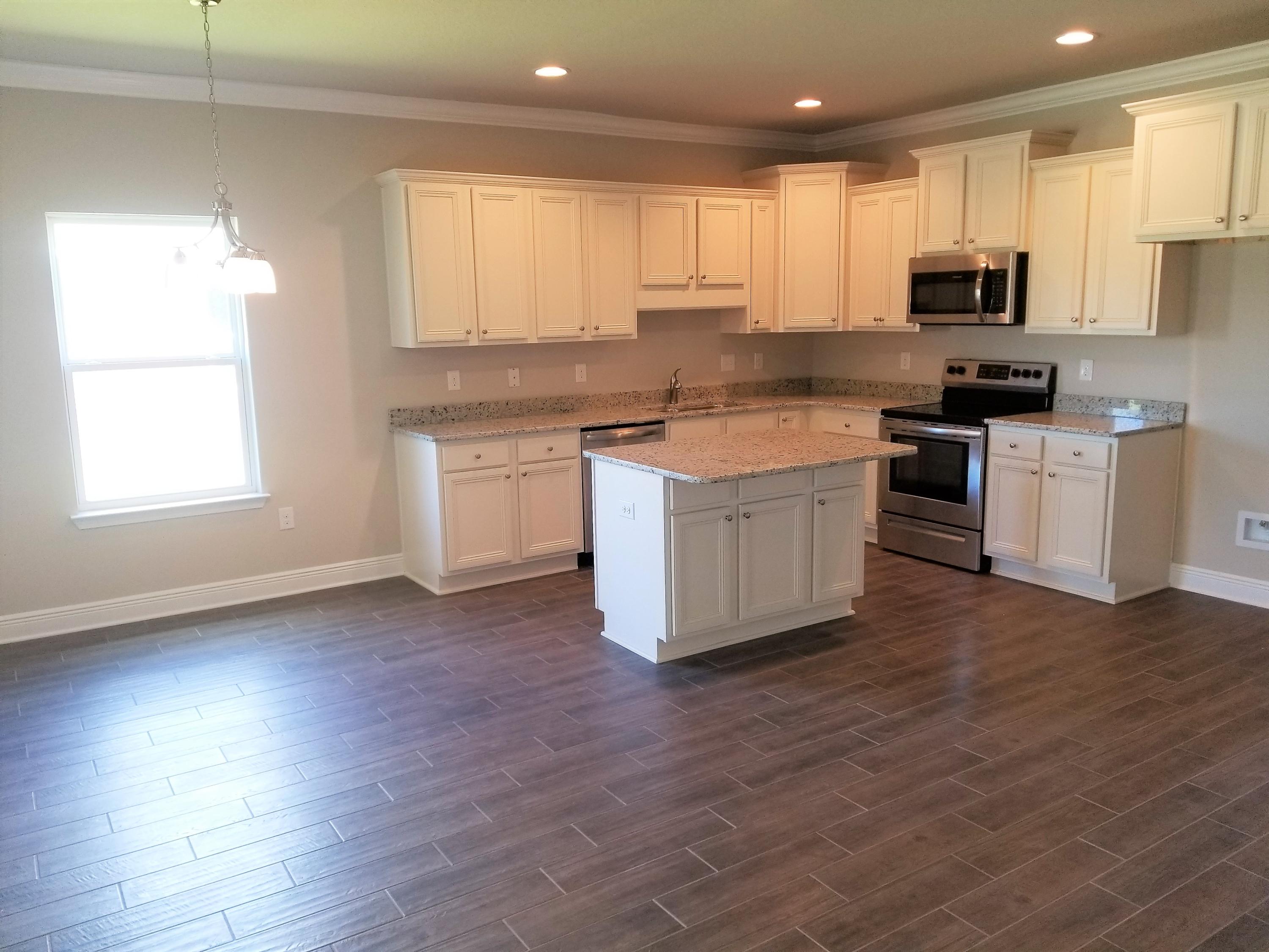 118 Lottie Loop Freeport, FL 32439 - Photo 10 of 54 Gallery Image 10