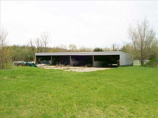 15027 Todd Road Petersburg, MI 49270 - Photo 20 of 20 20354659-19.JPG