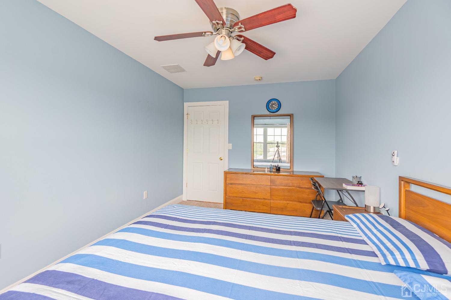 46 Preston Road Colonia, NJ 07067 - Photo 29 of 47 Gallery Image 29
