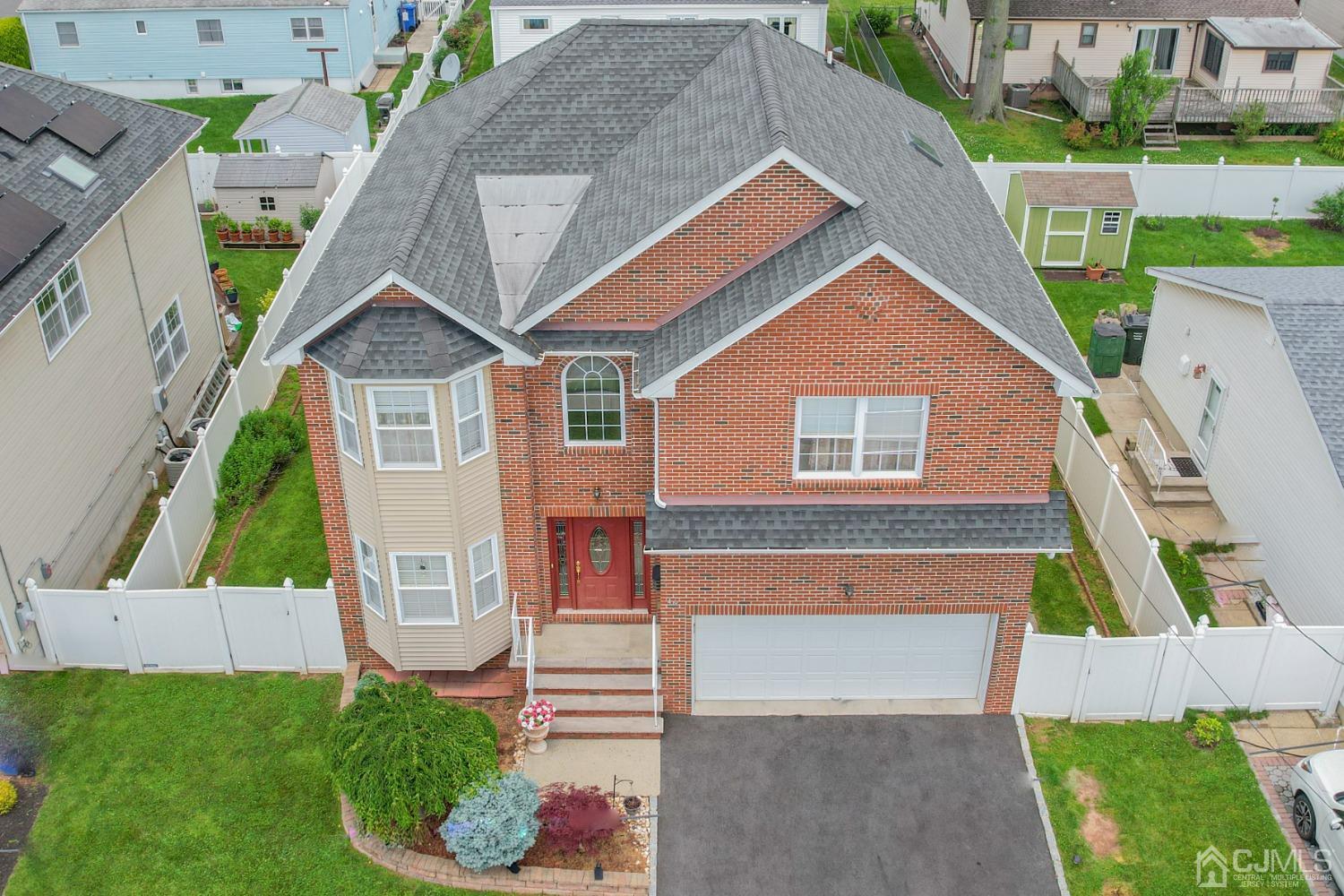 46 Preston Road Colonia, NJ 07067 - Photo 3 of 47 Gallery Image 3