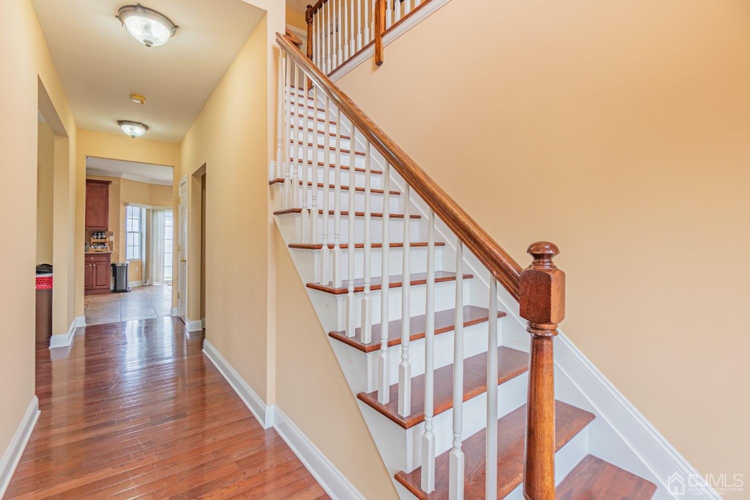 46 Preston Road Colonia, NJ 07067 - Photo 8 of 47 Gallery Image 8