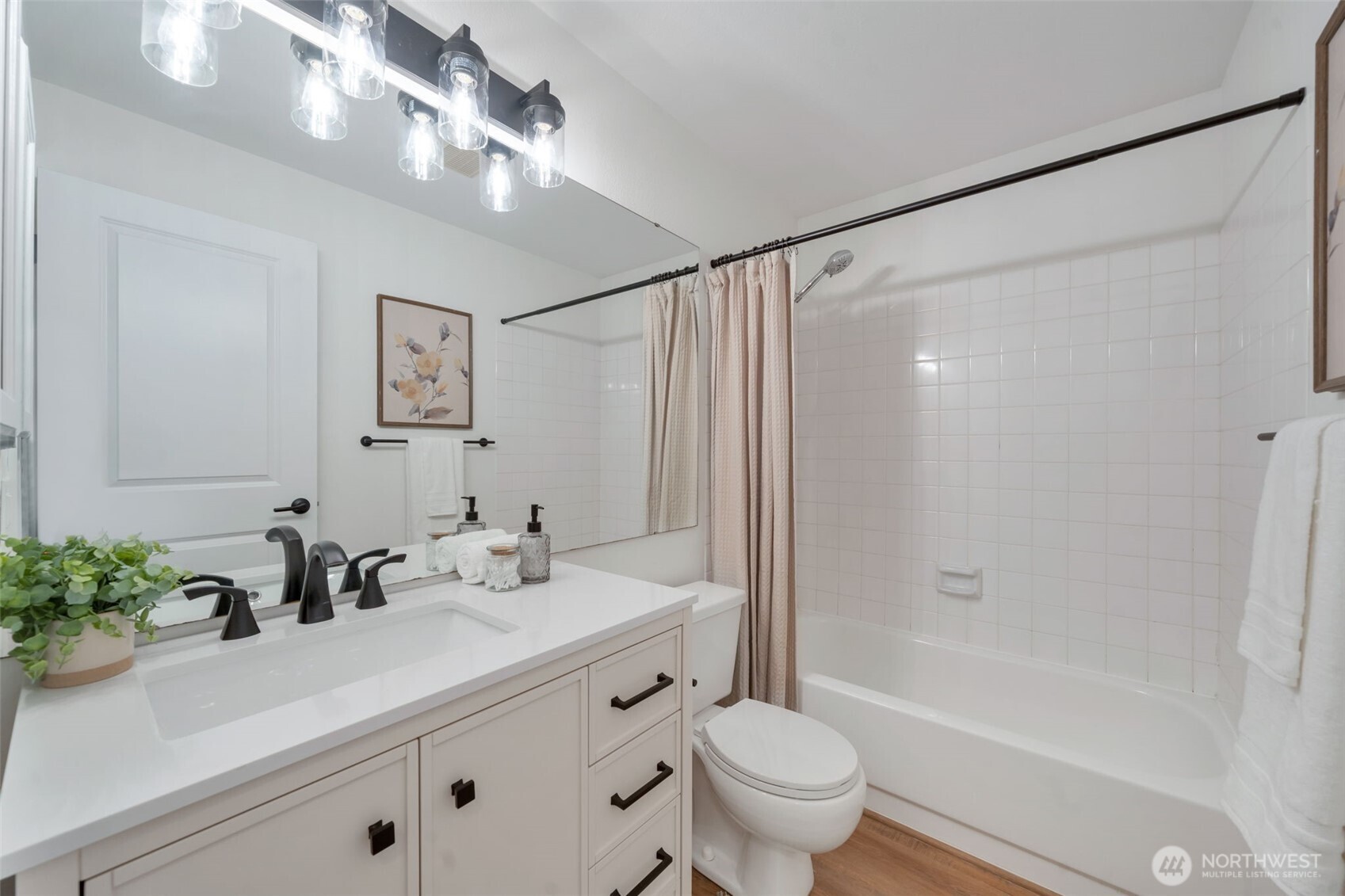 953 Field Avenue Northeast Renton, WA 98059 - Photo 15 of 25