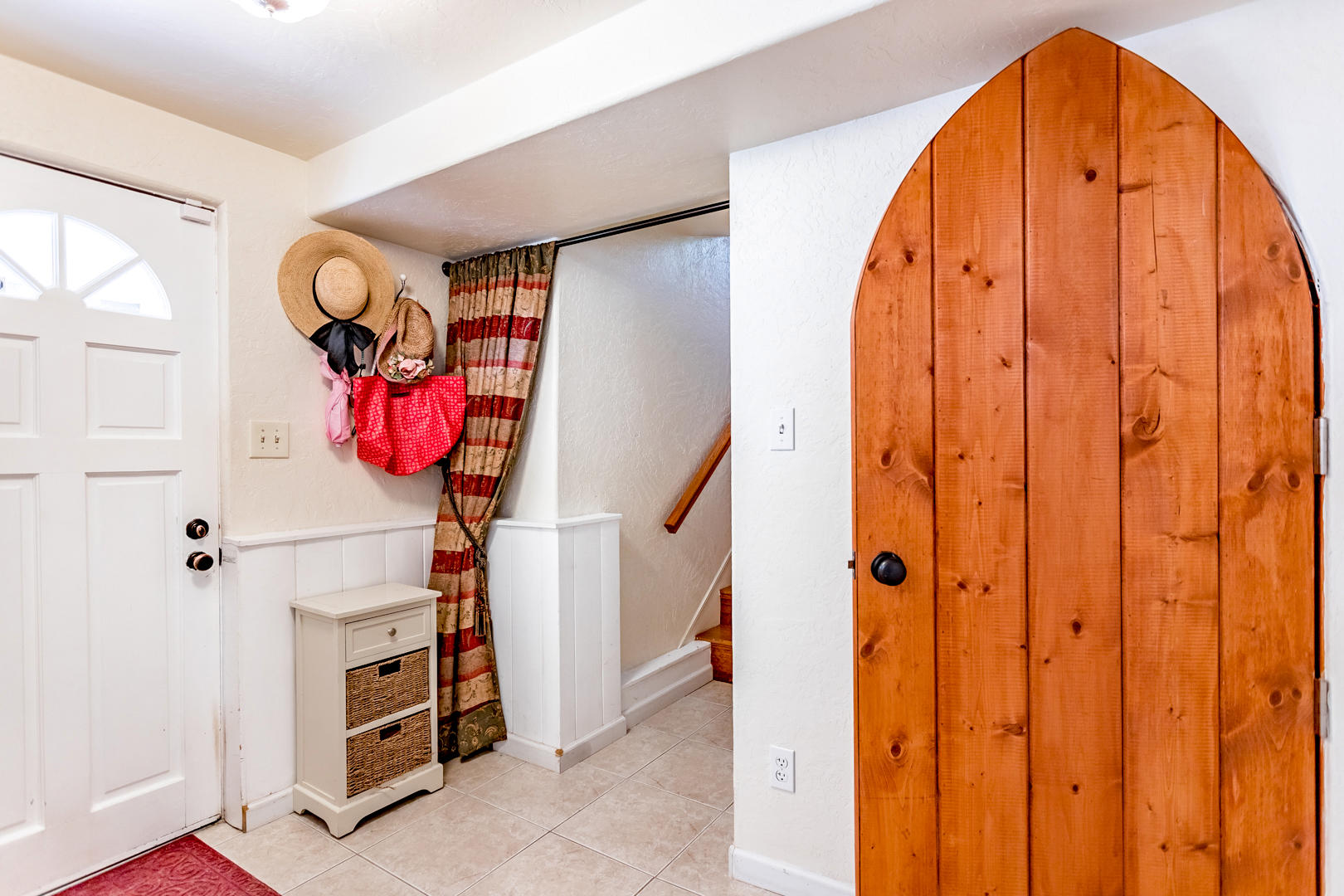 2196 Terrace Street Redding, CA 96001 - Photo 27 of 42 54 downstairs