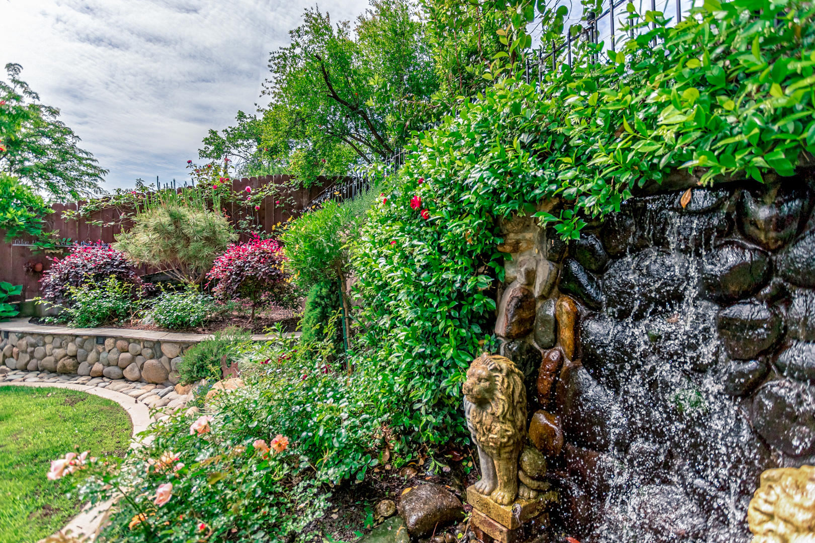 2196 Terrace Street Redding, CA 96001 - Photo 36 of 42 72 backyard