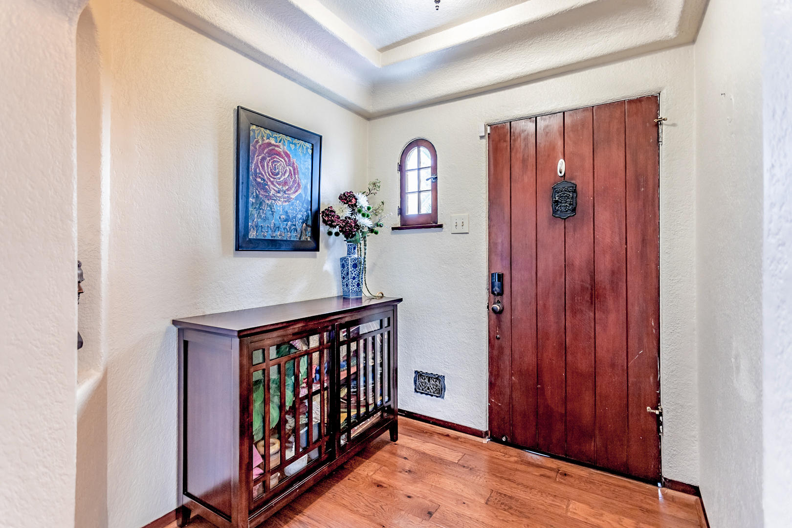 2196 Terrace Street Redding, CA 96001 - Photo 10 of 42 9 entry