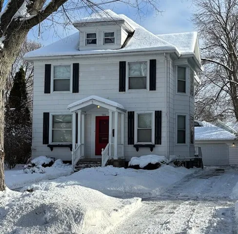 $294,500 | 1831 North 7th Street, Sheboygan, WI 53081