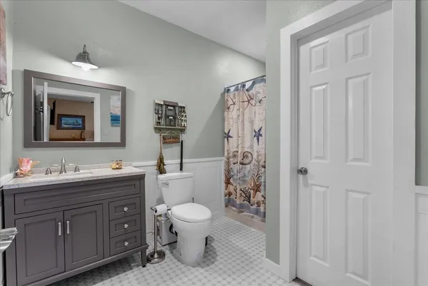 $927,000 | 1331 Edwards Drive, Dickinson, TX 77539