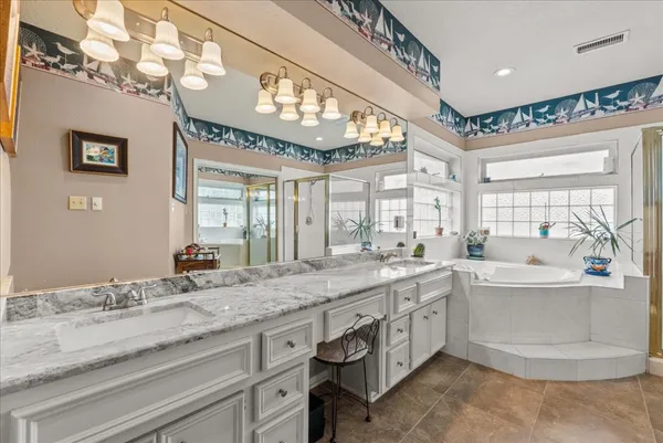 $927,000 | 1331 Edwards Drive, Dickinson, TX 77539