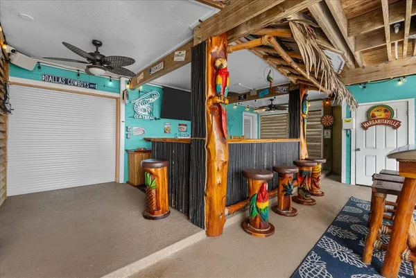 $927,000 | 1331 Edwards Drive, Dickinson, TX 77539