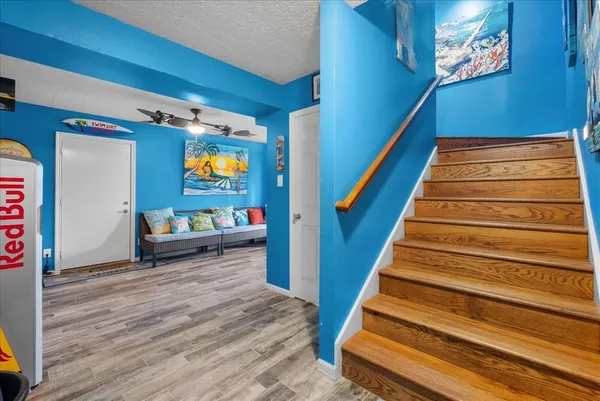 $927,000 | 1331 Edwards Drive, Dickinson, TX 77539