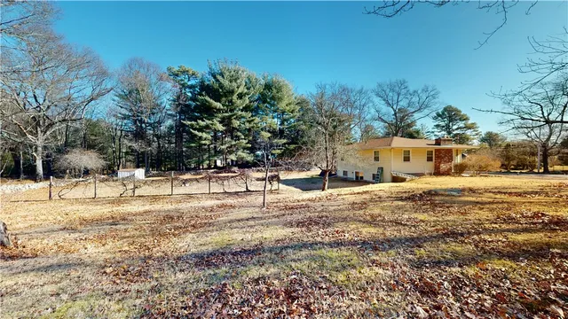 $399,900 | 2545 Division Road, East Greenwich, RI 02818