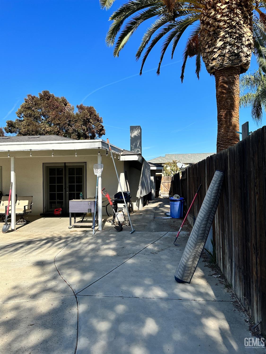 Undisclosed Address Bakersfield, CA 93312 - Photo 42 of 51 a view of a chairs in front of house