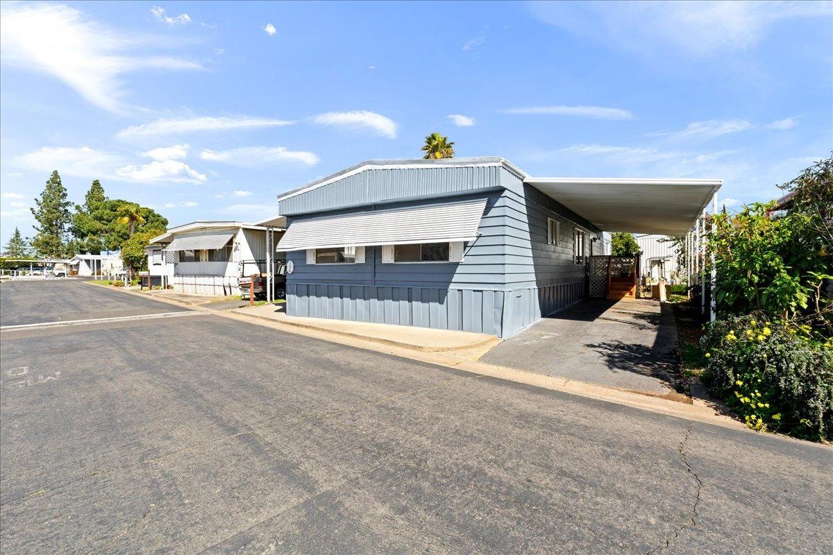 10035 Mills Station Road, Unit 136 Sacramento, CA 95827 - Photo 2 of 30