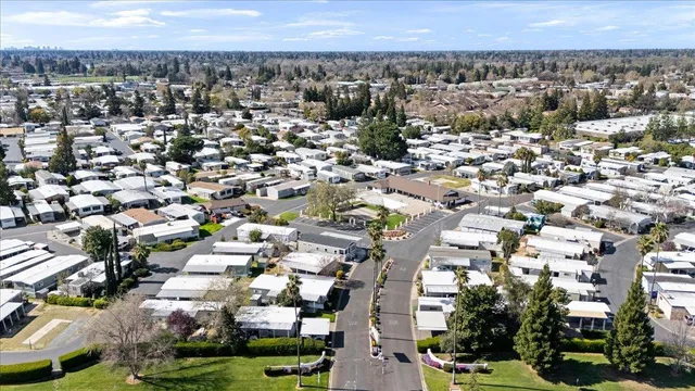 $119,900 | 10035 Mills Station Road, Unit 136, Sacramento, CA 95827