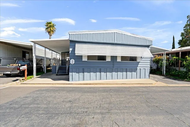 $119,900 | 10035 Mills Station Road, Unit 136, Sacramento, CA 95827