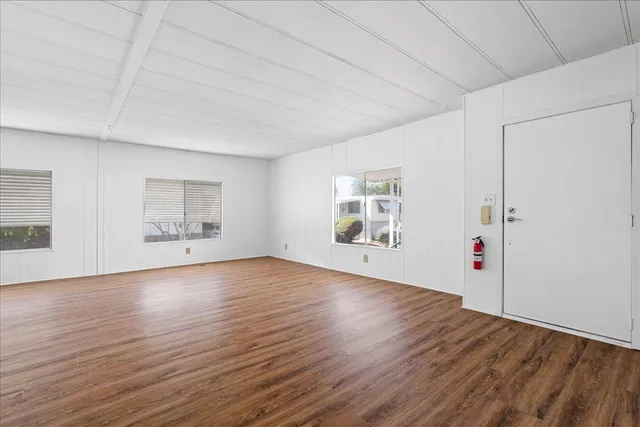 $119,900 | 10035 Mills Station Road, Unit 136, Sacramento, CA 95827