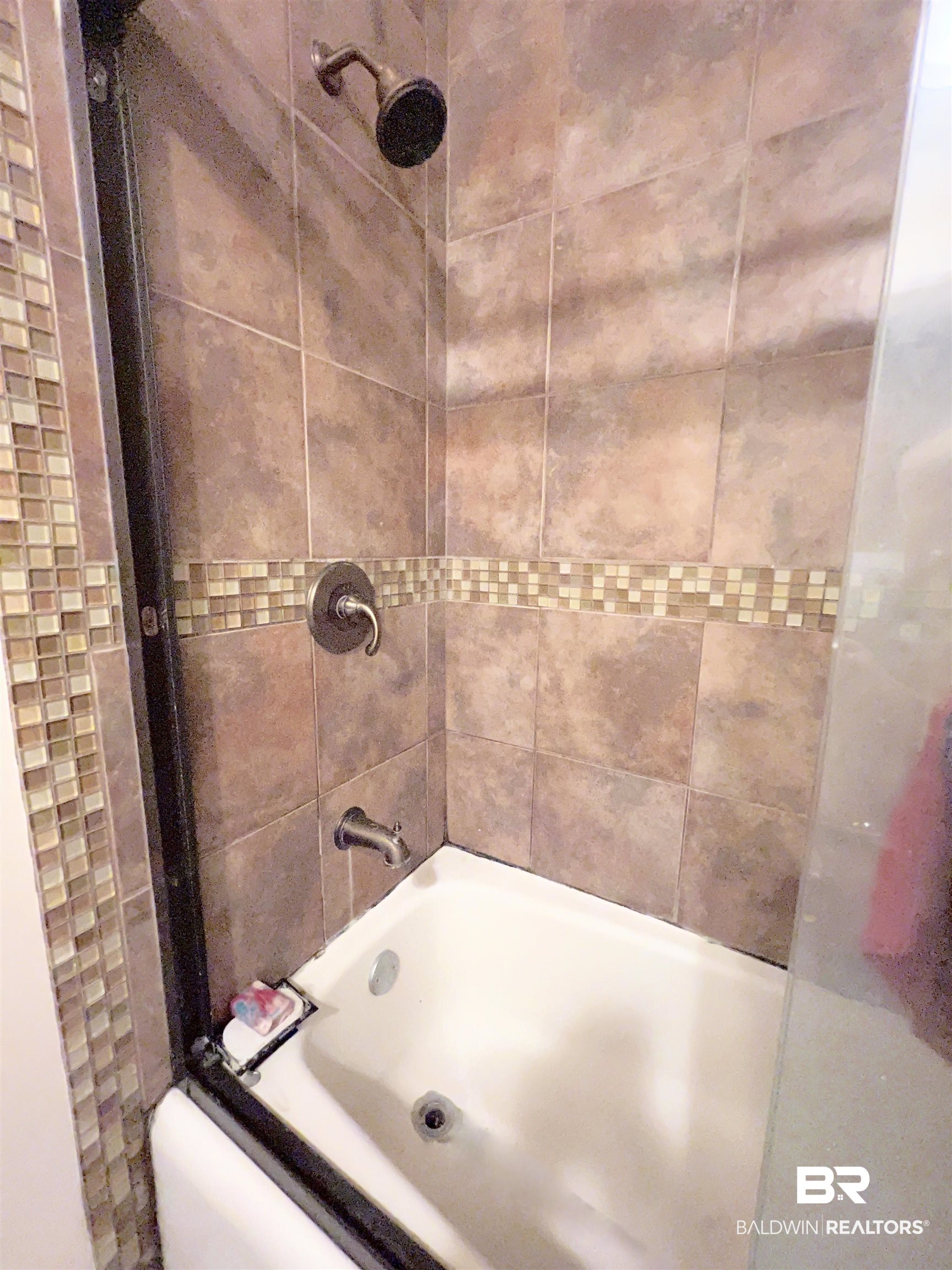 6461 Lake Street Mobile, AL 36618 - Photo 23 of 35
