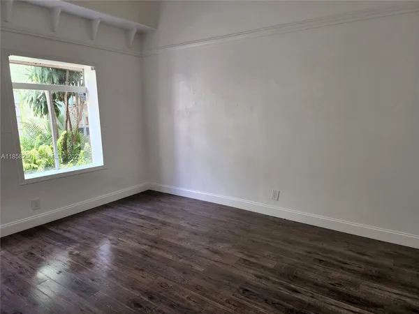 $1,700 | 38 South Federal Highway, Unit 7, Dania Beach, FL 33004