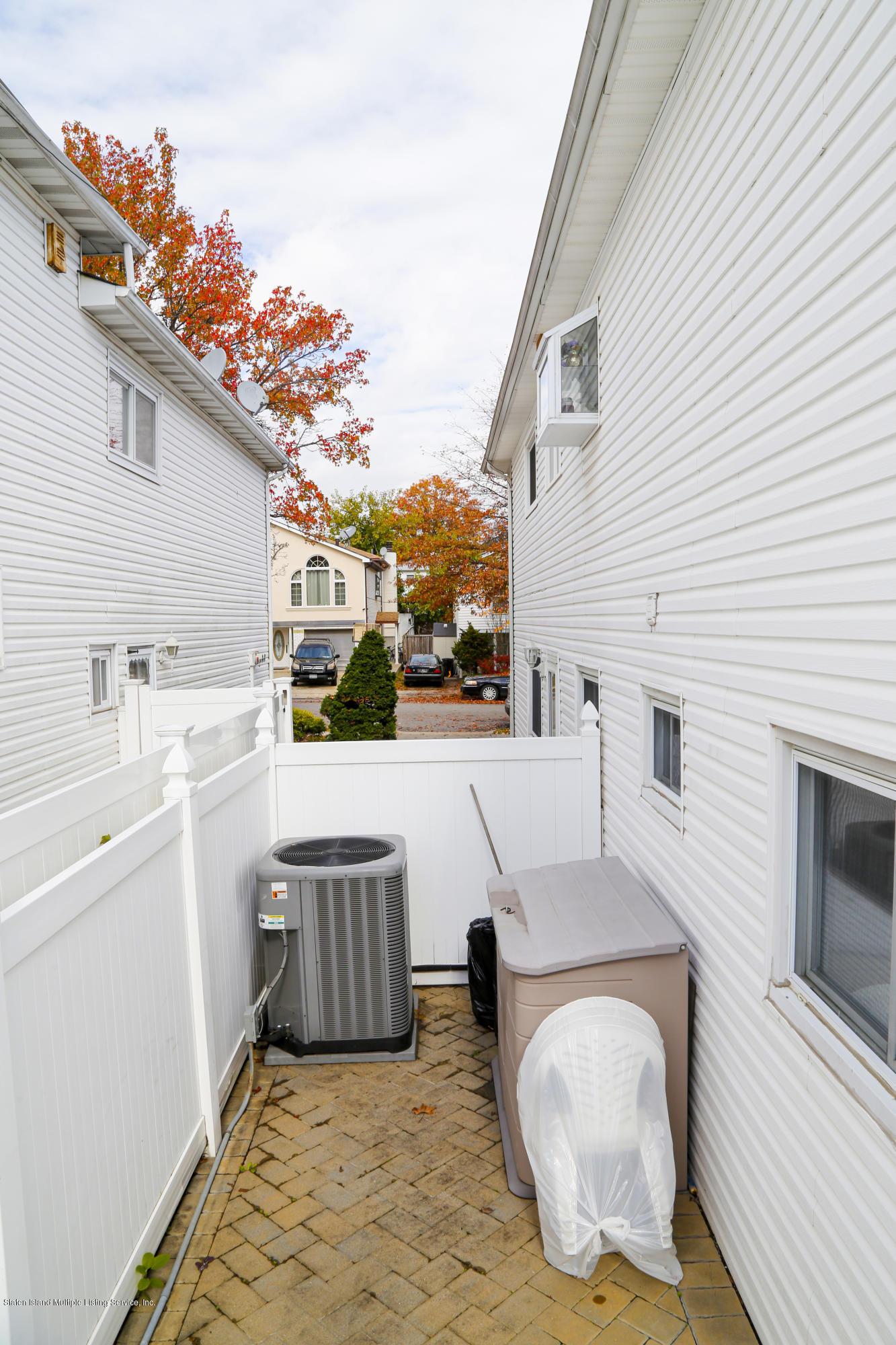 58 Plank Road Staten Island, NY 10314 - Photo 5 of 33 WeChat Image_20201027232456