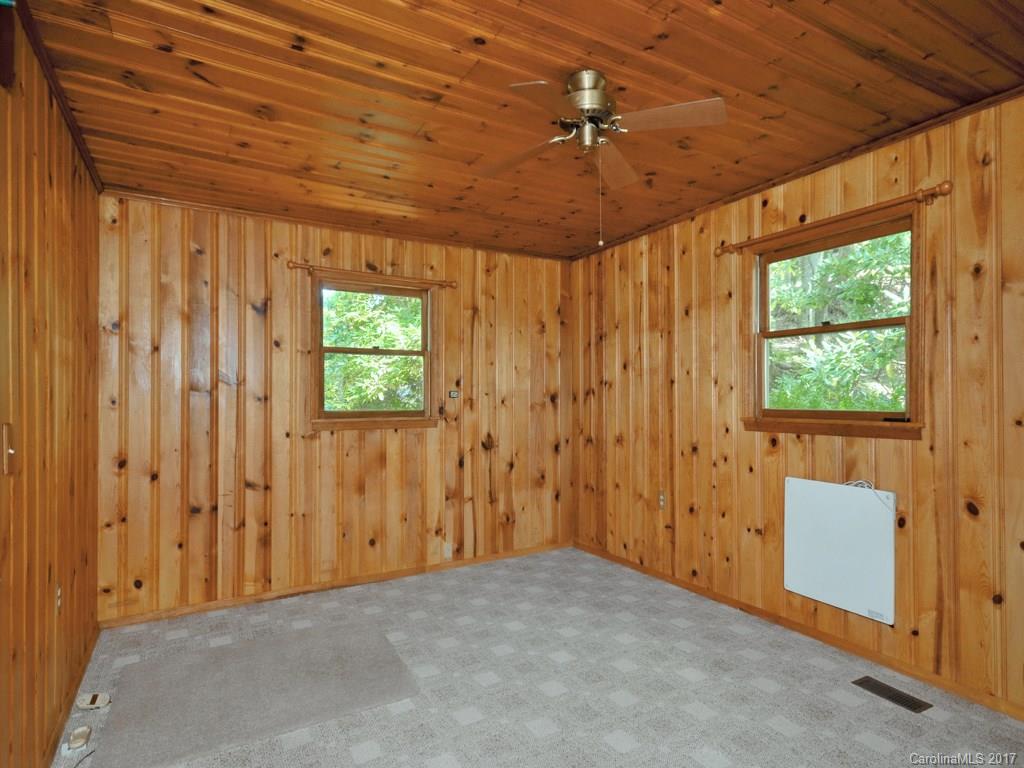 531 Old Dummy Line Road Balsam, NC 28707 - Photo 7 of 12 Gallery Image 7