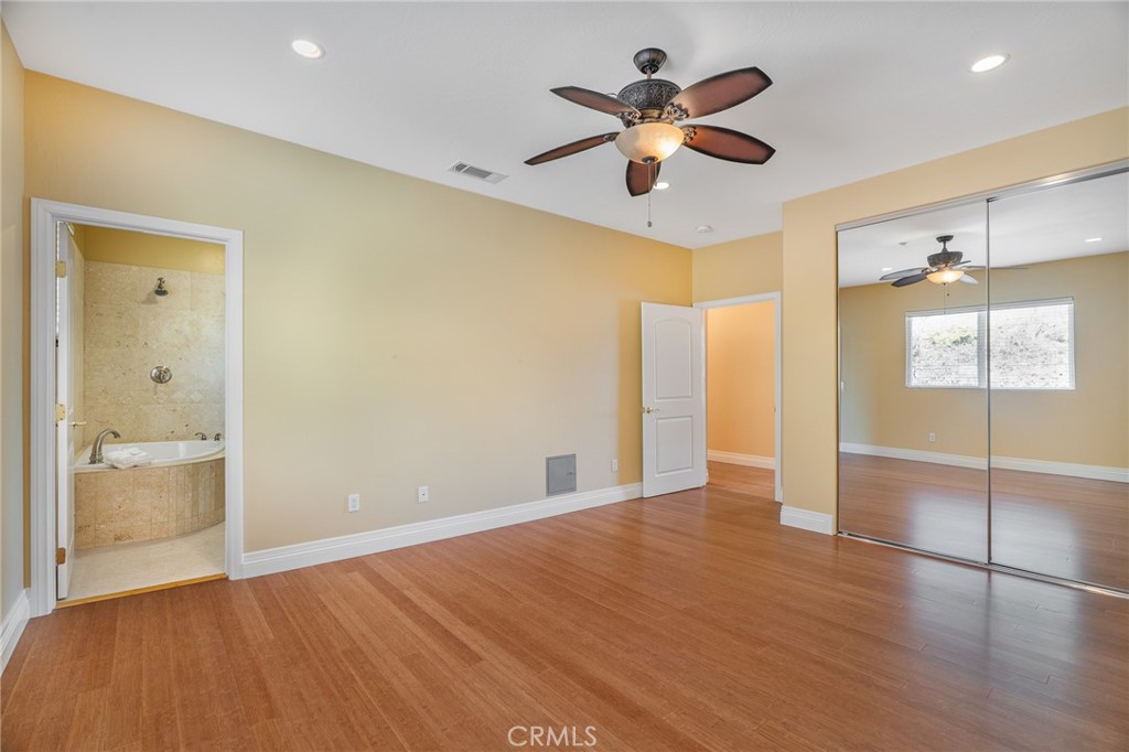 27732 North Bay Road Lake Arrowhead, CA 92352 - Photo 25 of 36