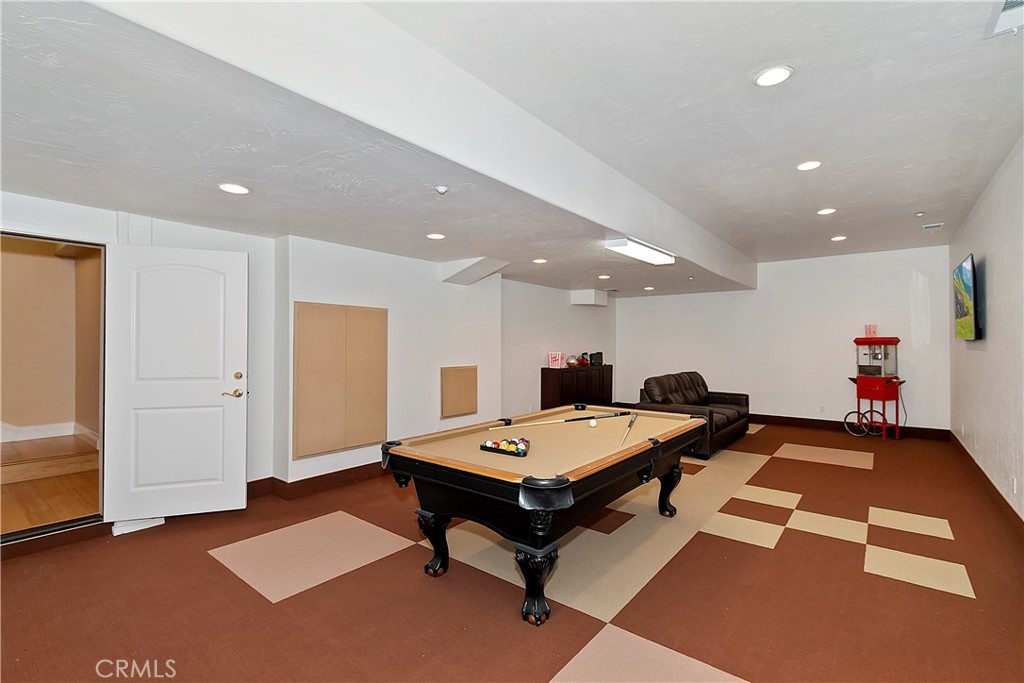 27732 North Bay Road Lake Arrowhead, CA 92352 - Photo 30 of 36