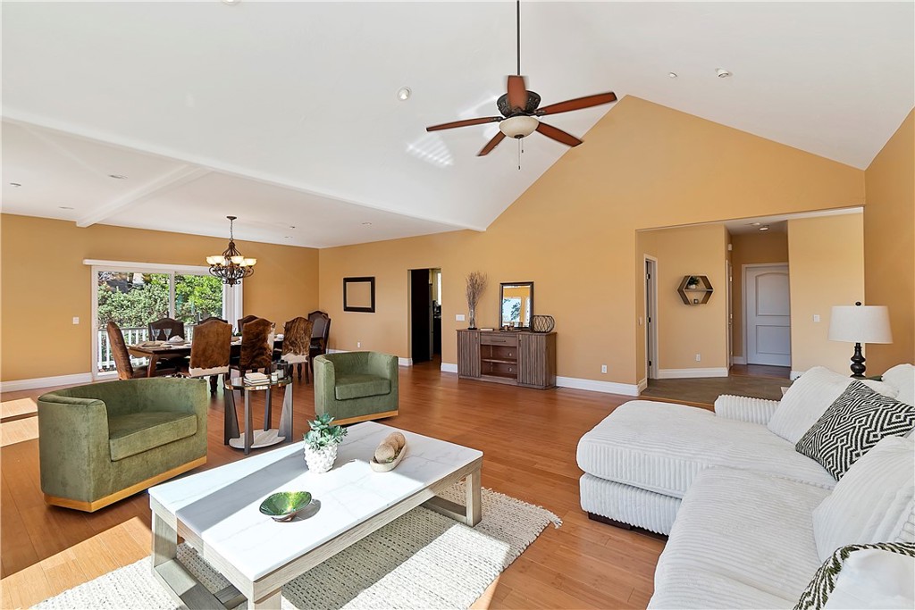 27732 North Bay Road Lake Arrowhead, CA 92352 - Photo 5 of 36