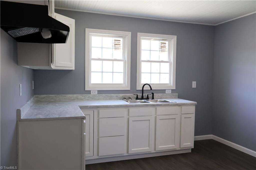 200 Burch Avenue Roxboro, NC 27573 - Photo 7 of 24