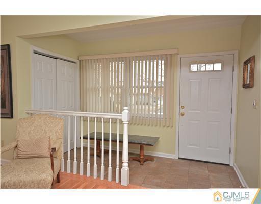 584 New Dover Road Colonia, NJ 07067 - Photo 2 of 25 Gallery Image 2