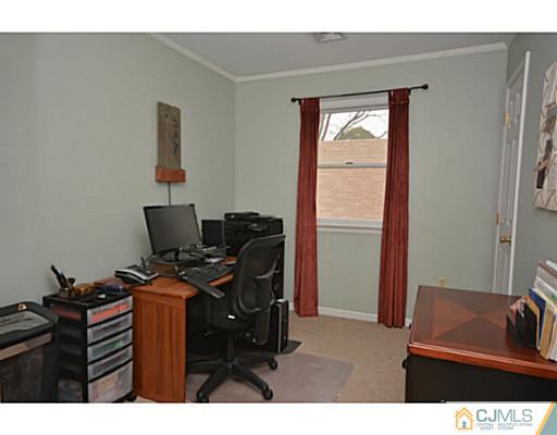 584 New Dover Road Colonia, NJ 07067 - Photo 12 of 25 Gallery Image 12