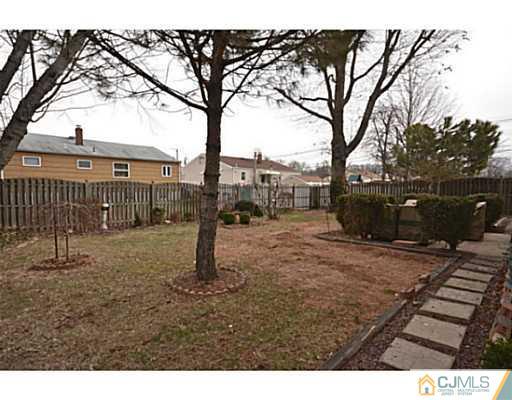 584 New Dover Road Colonia, NJ 07067 - Photo 24 of 25 Gallery Image 24