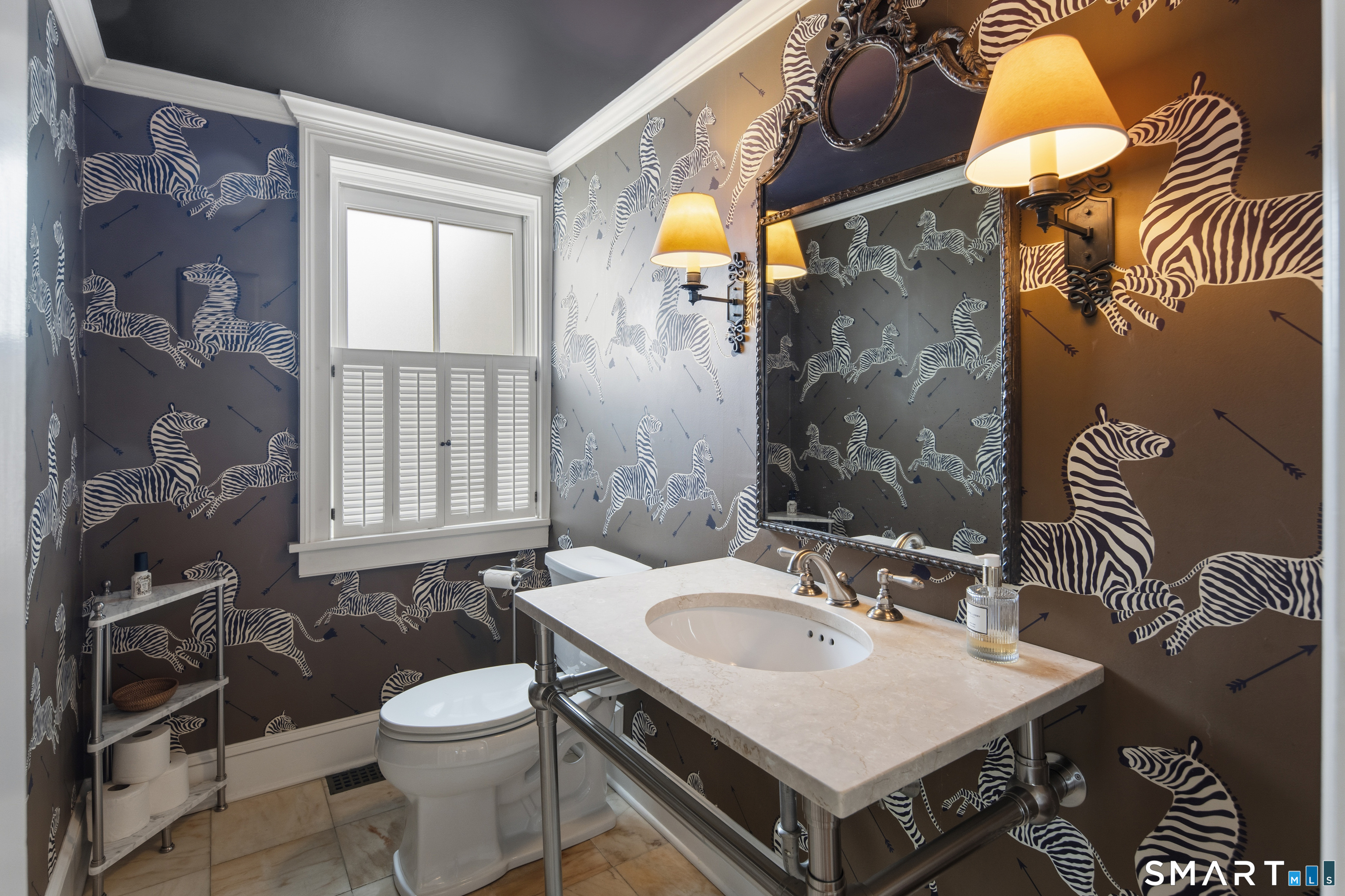 5 Middlesex Road Darien, CT 06820 - Photo 20 of 33 Main level powder room
