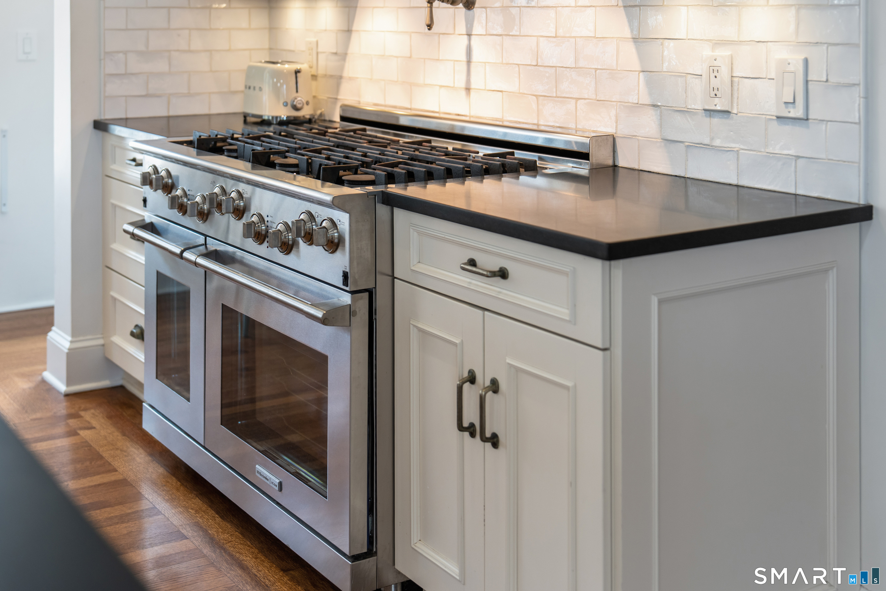 5 Middlesex Road Darien, CT 06820 - Photo 25 of 47