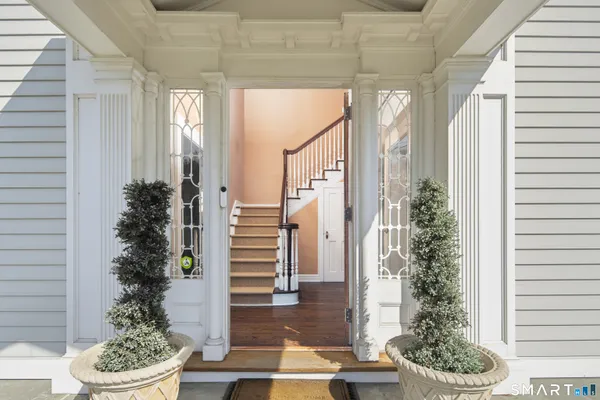 $3,495,000 | 5 Middlesex Road, Darien, CT 06820