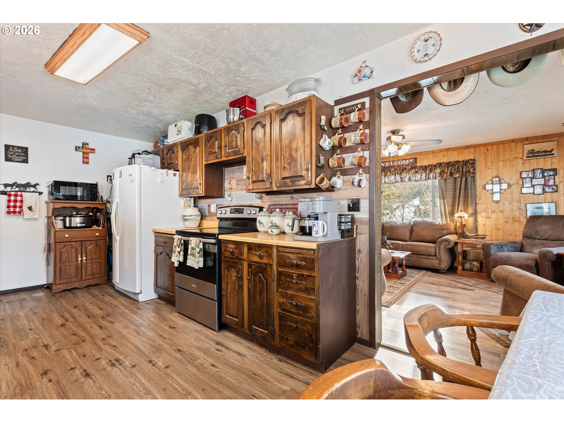 71459 Valley View Road Elgin, OR 97827 - Photo 13 of 48