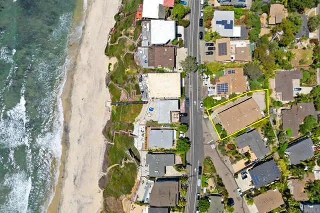 601 Neptune Avenue Encinitas, CA 92024 - Photo 32 of 36 an aerial view of residential houses with outdoor space