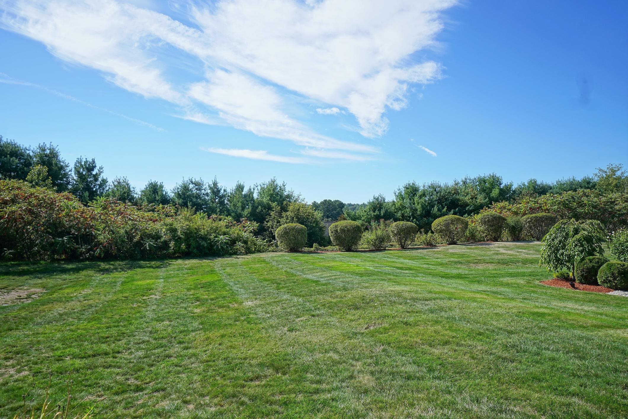 11 Misty Meadow Road Windham, NH 03087 - Photo 4 of 51